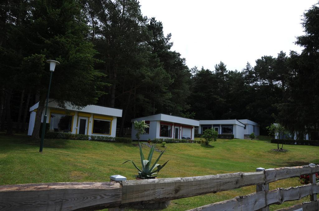 Bungalow Ueckeritz Exterior photo
